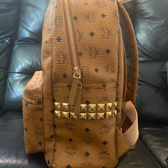 Large Cognac MCM Bag - Picture 2 of 7